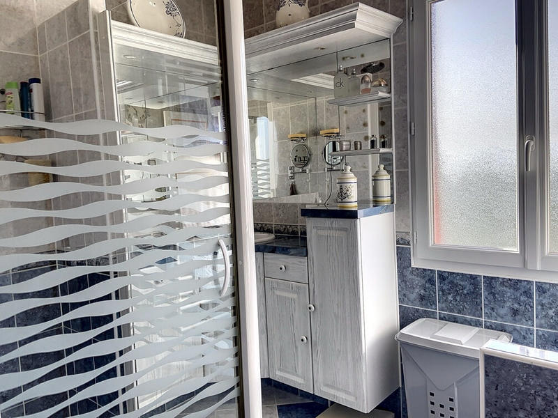 Maison - 106 m² - 8 pièces