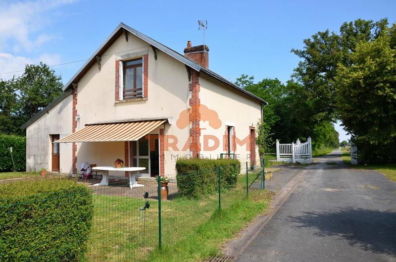 Maison - 425 m² - 14 pièces
