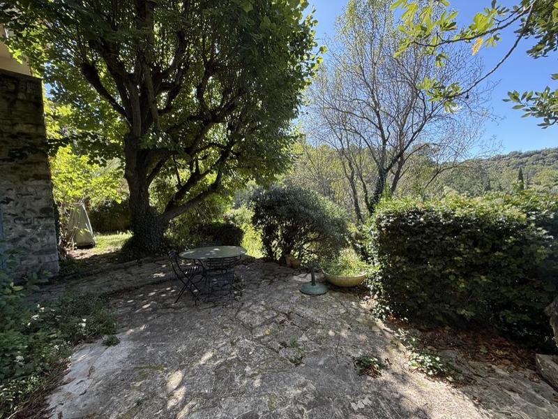 Maison - 187 m² - 6 pièces