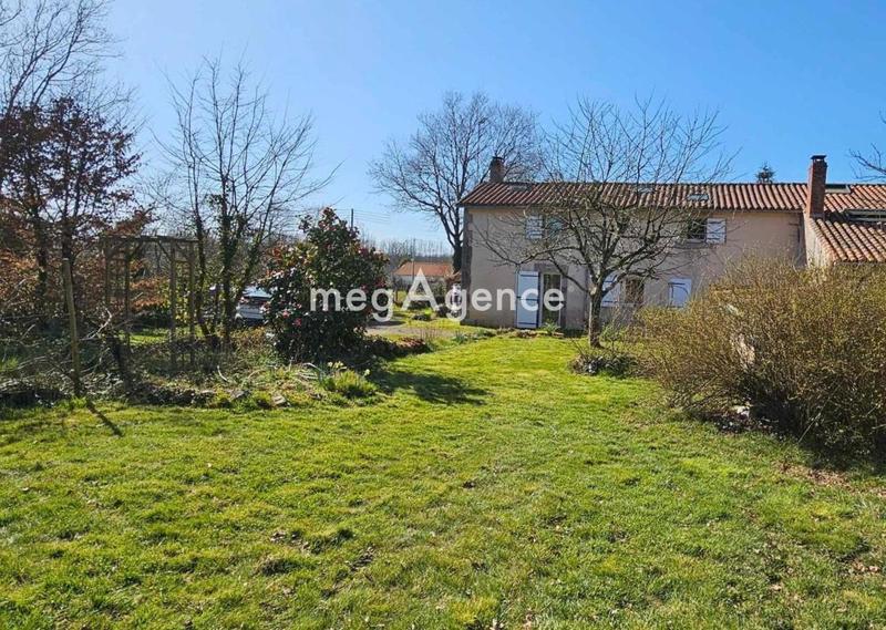 Maison en pierre - 124 m² - 4 pièces