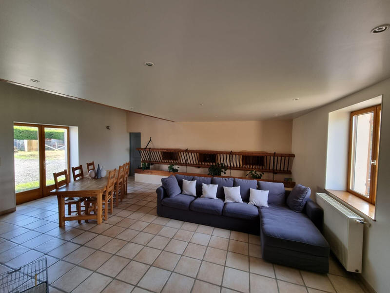 Maison - 232 m² - 8 pièces