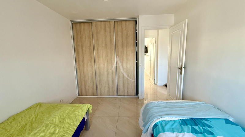 Appartement - 76 m² - 3 pièces