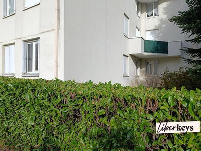 Appartement - 100 m² - 5 pièces