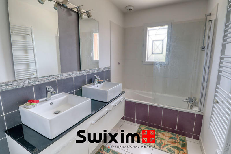 Maison - 130 m² - 6 pièces