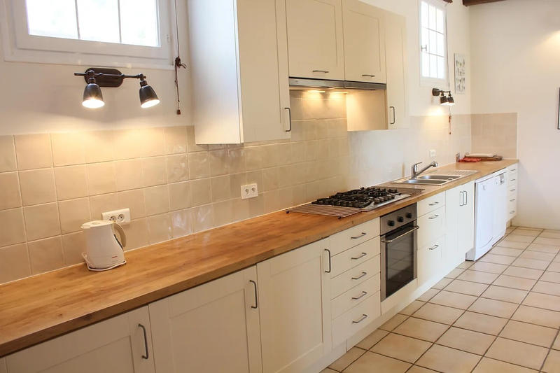 Villa - 331 m² - 10 pièces