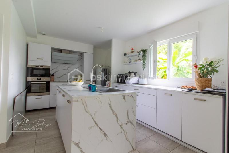 Maison - 104 m² - 5 pièces