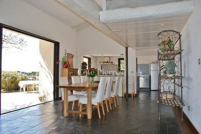 Villa - 190 m² - 7 pièces