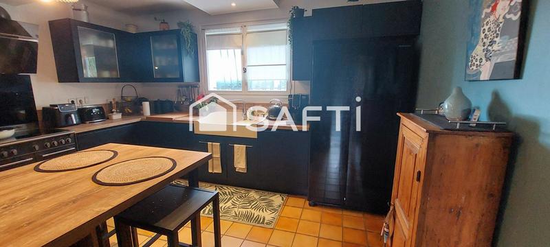 Maison - 165 m² - 6 pièces