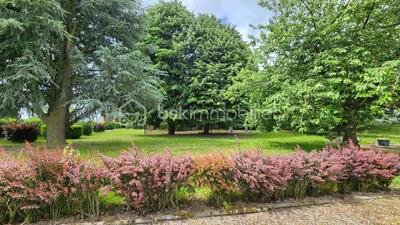 Maison - 165 m² - 8 pièces