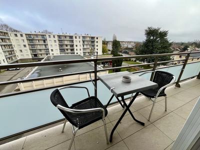 Appartement - 67 m² - 4 pièces