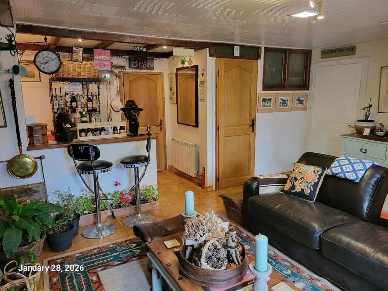 Propriété - 300 m² - 10 pièces