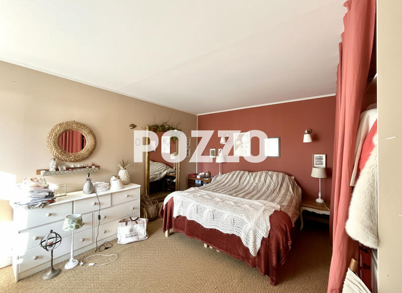 Maison - 95 m² - 4 pièces