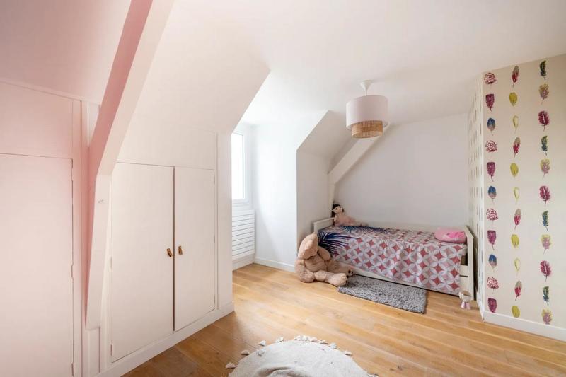 Demeure - 195 m² - 9 pièces