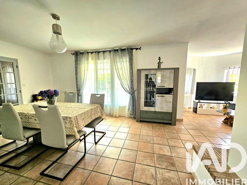 Maison - 105 m² - 5 pièces