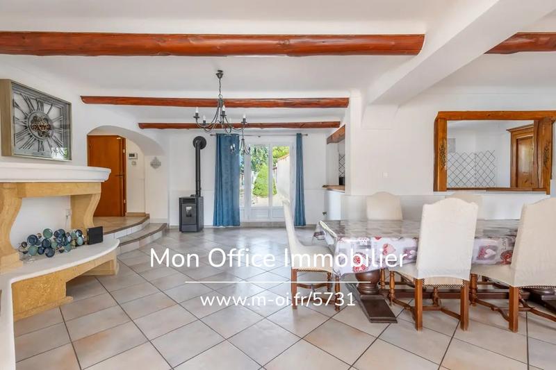 Maison - 190 m² - 4 pièces