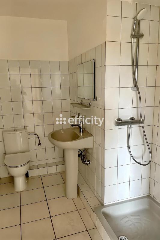 Immeuble - 445 m² - 16 pièces