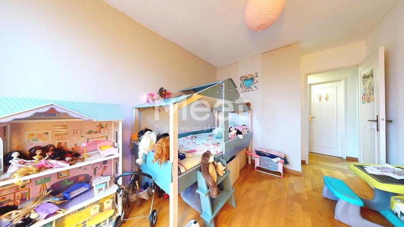 Appartement - 87 m² - 3 pièces