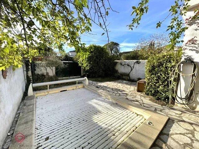 Maison de village - 122 m² - 6 pièces