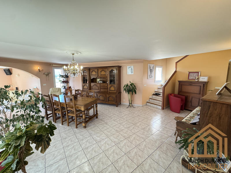 Maison - 155 m² - 5 pièces