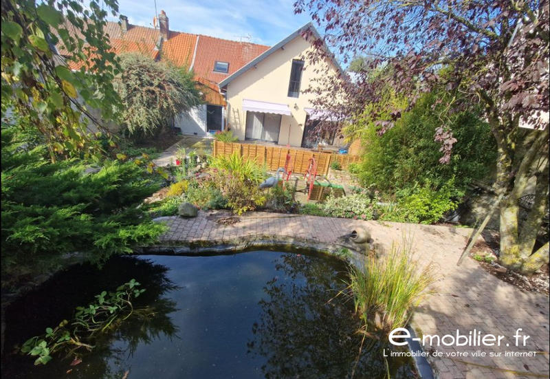 Maison traditionnelle - 190 m² - 6 pièces