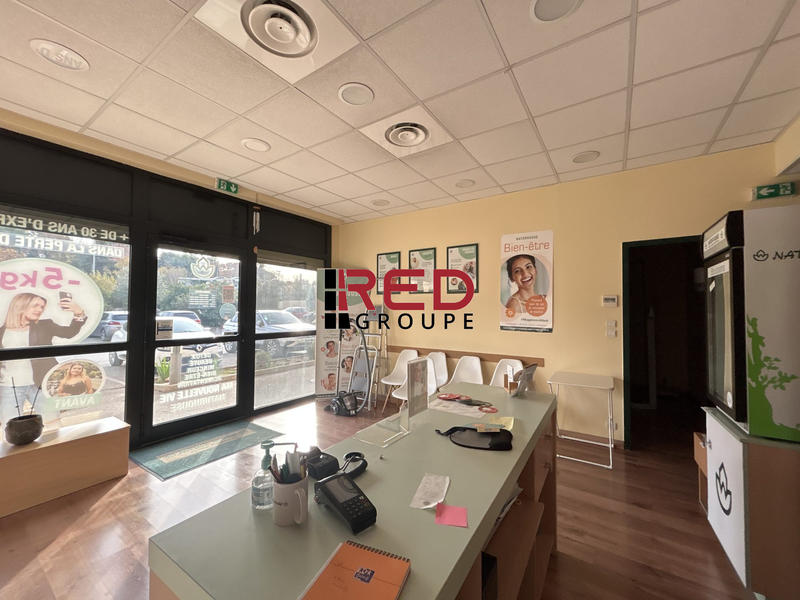 Local commercial - 73 m²