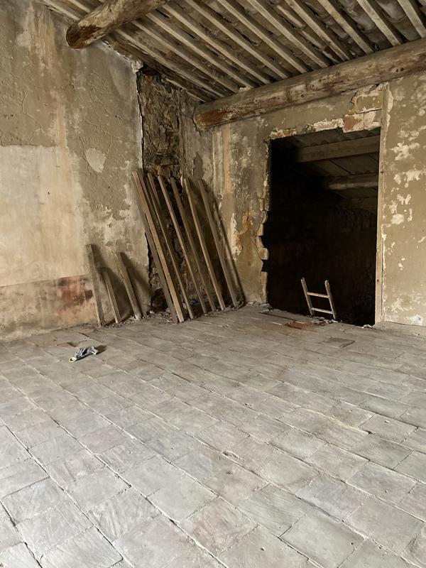 Maison ancienne - 114 m² - 2 pièces