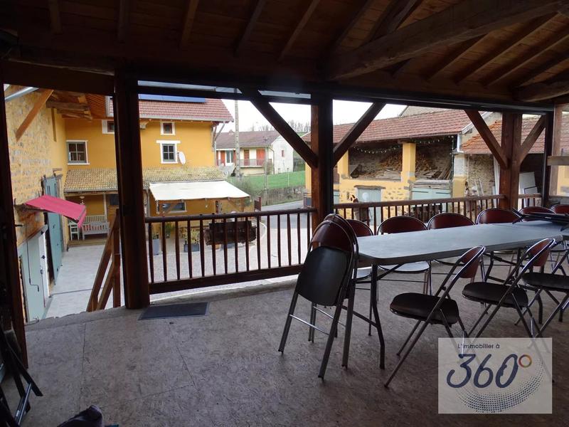 Maison - 194 m² - 6 pièces