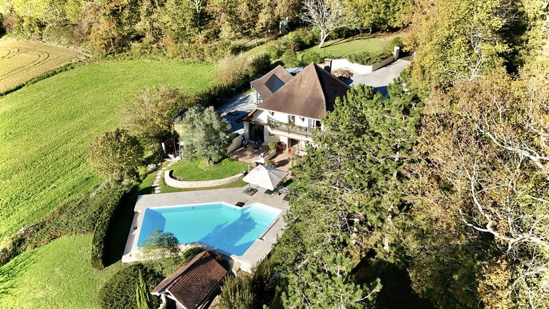 Maison d'architecte - 140 m² - 5 pièces