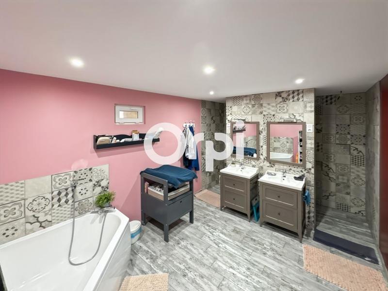 Corps de ferme - 264 m² - 7 pièces