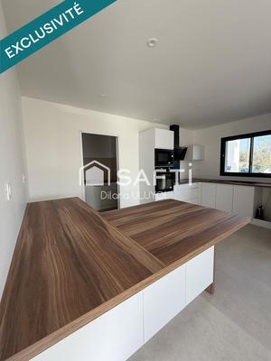 Maison - 127 m² - 7 pièces