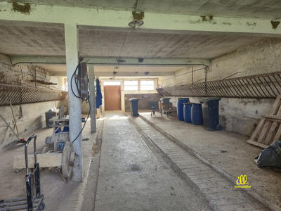 Maison - 216 m² - 10 pièces