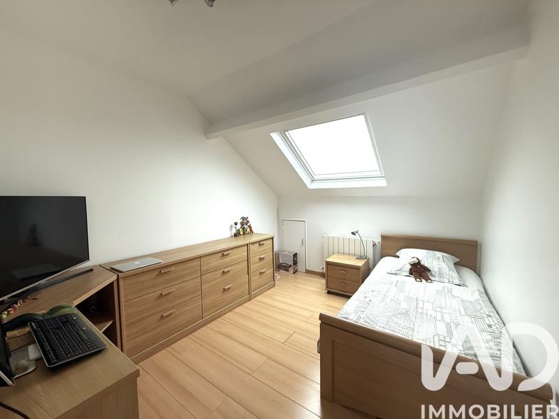 Maison - 205 m² - 6 pièces