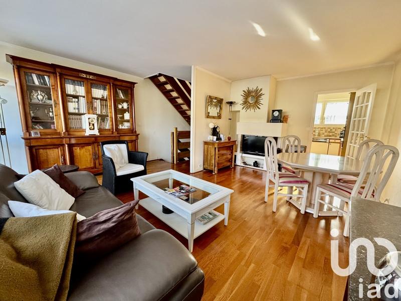 Maison de ville - 95 m² - 5 pièces