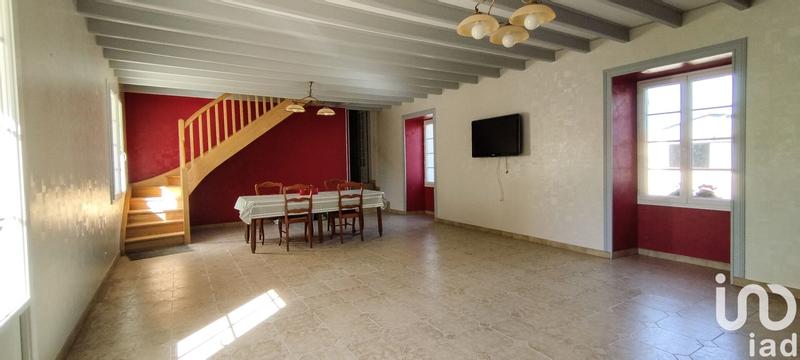 Maison - 216 m² - 8 pièces