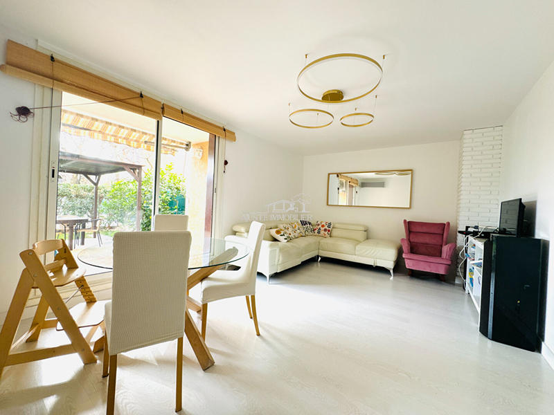 Appartement - 87 m² - 4 pièces