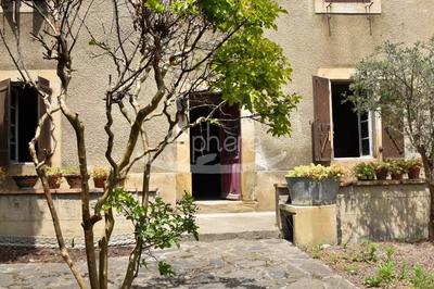 Maison - 175 m² - 9 pièces