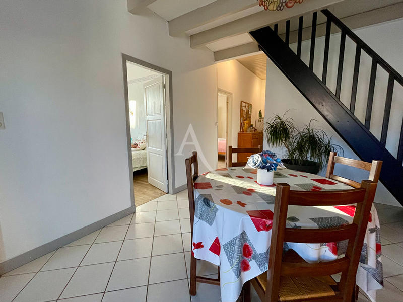 Maison - 120 m² - 4 pièces