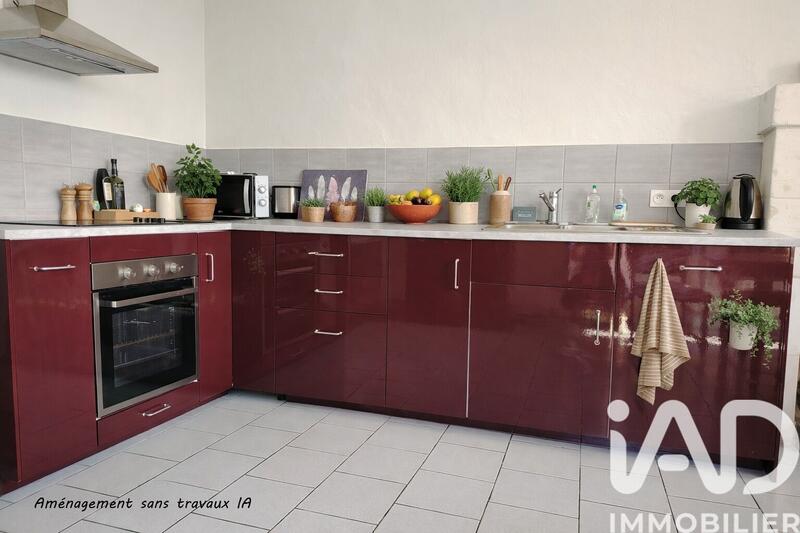 Maison - 237 m² - 7 pièces