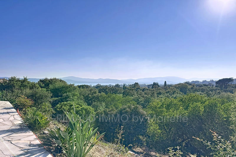 Villa - 144 m² - 5 pièces