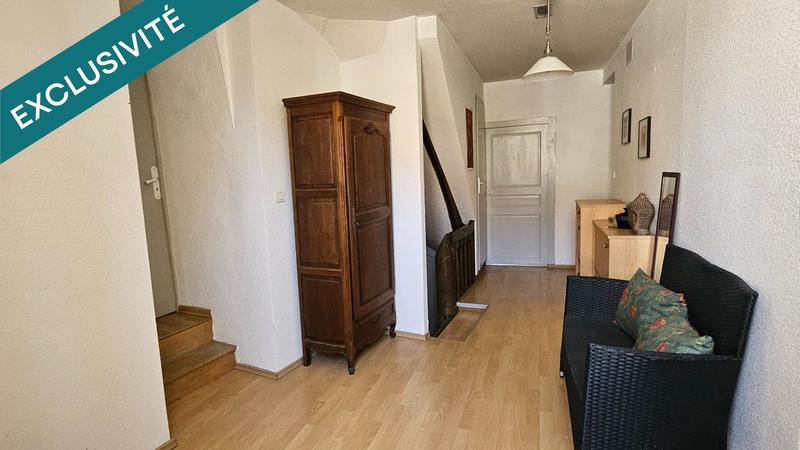 Maison - 110 m² - 8 pièces