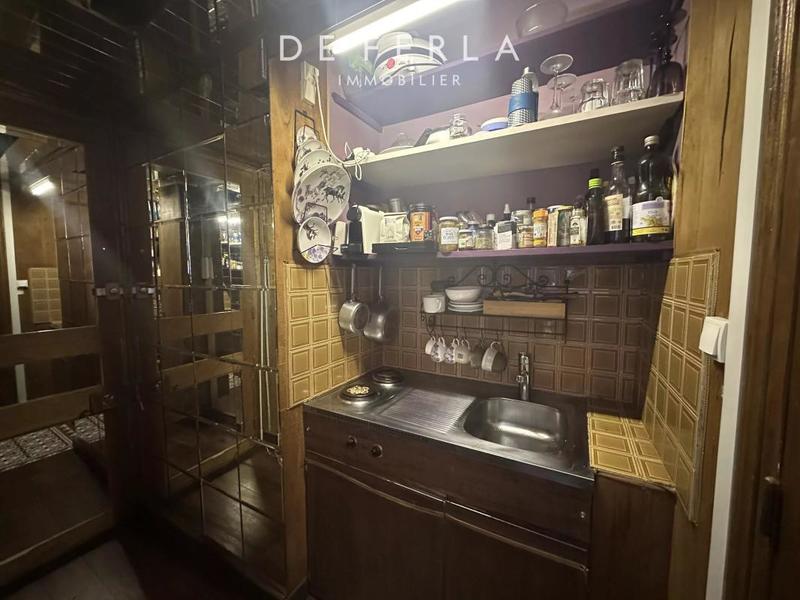 Studio - 11 m² - 1 pièce