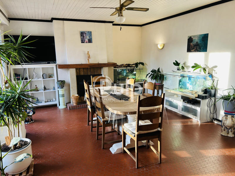 Maison - 138 m² - 6 pièces