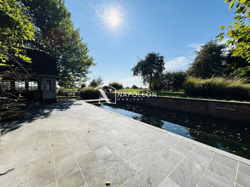 Maison ancienne - 350 m² - 10 pièces