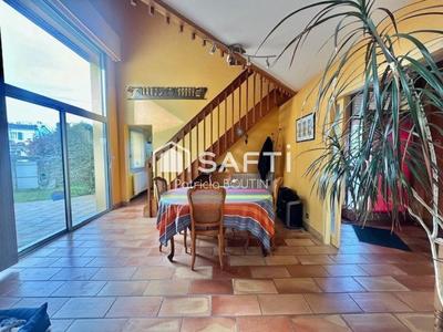 Maison - 138 m² - 6 pièces