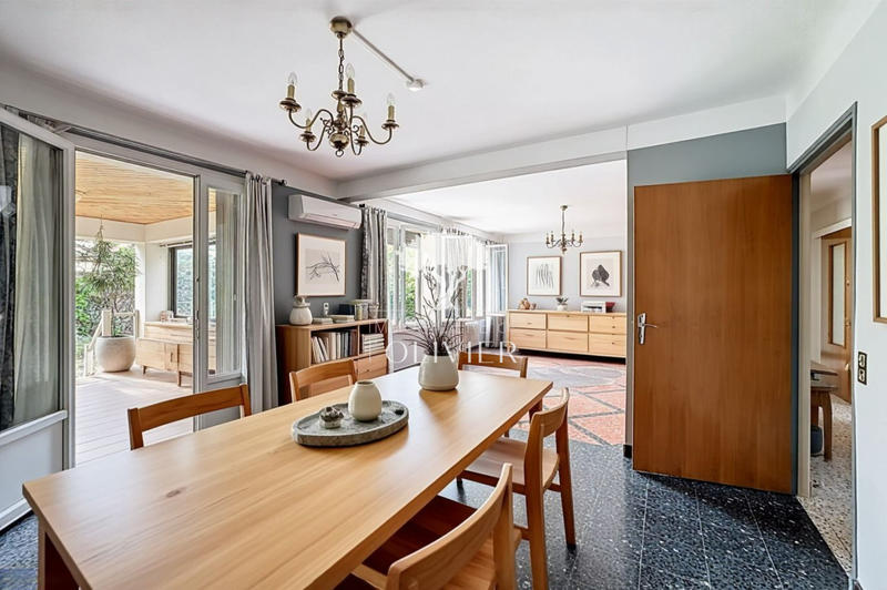 Maison - 136 m² - 5 pièces