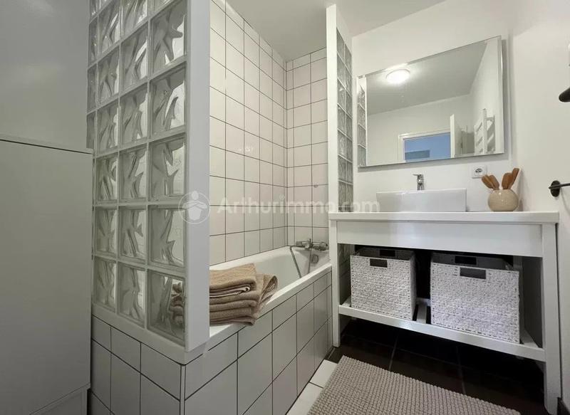 Appartement - 75 m² - 4 pièces