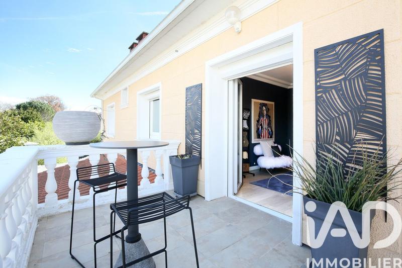 Maison de ville - 296 m² - 7 pièces