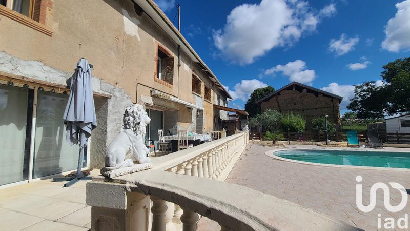 Maison - 260 m² - 8 pièces