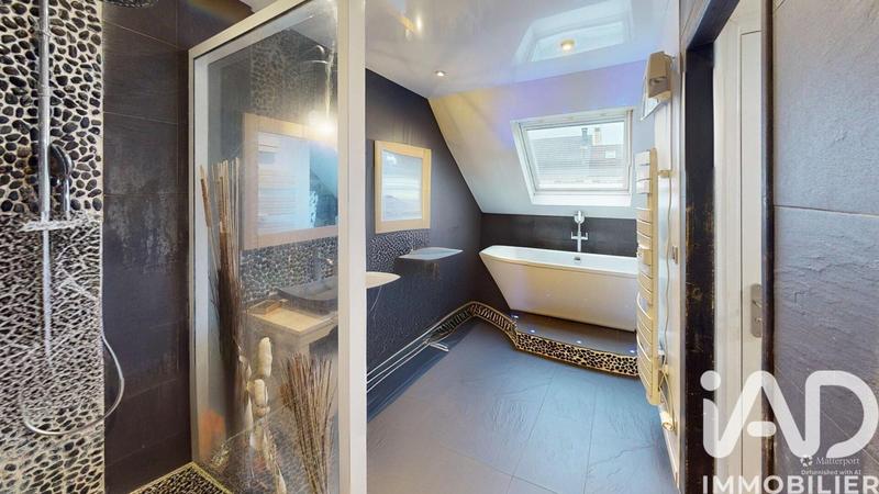 Maison - 118 m² - 6 pièces