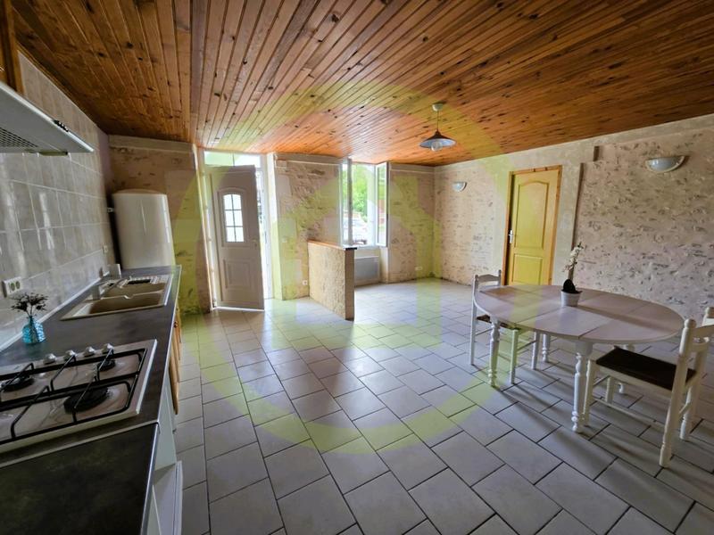 Maison - 110 m² - 4 pièces